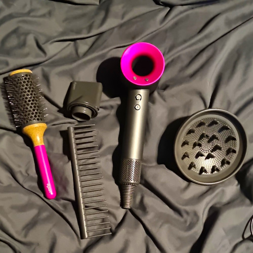 Kids dyson play hair - dyson,